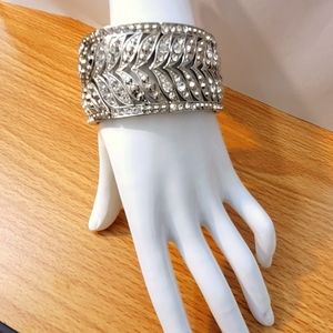 Stretchy bracelet  Austrian Crystal art deco silver tone